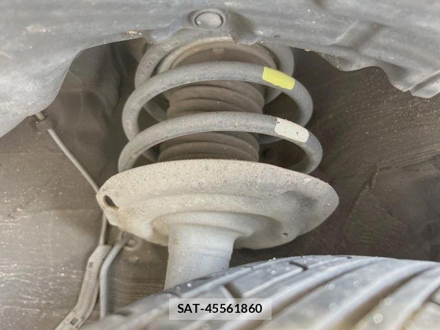 Toyota PRIUS 2016-04 8628442-19