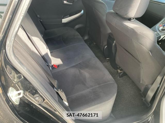 Toyota PRIUS 2013-09 8628460-7