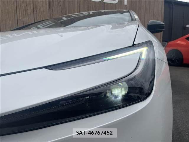 Toyota PRIUS 2023-05 8628404-11