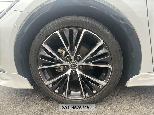 Toyota PRIUS 2023-05 8628404-13