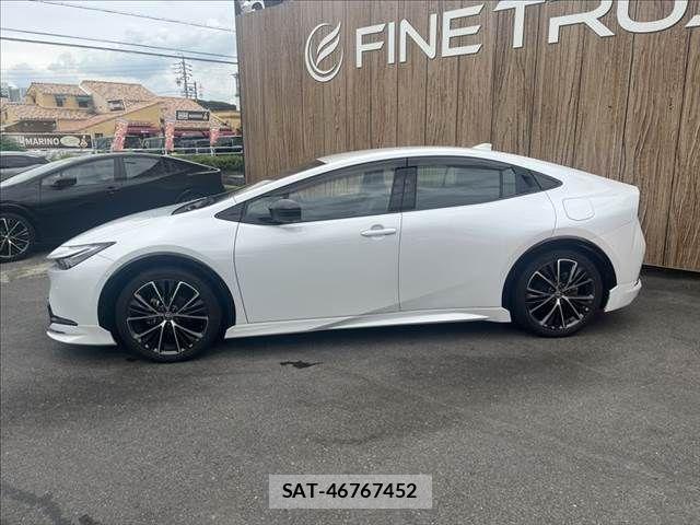 Toyota PRIUS 2023-05 8628404-20