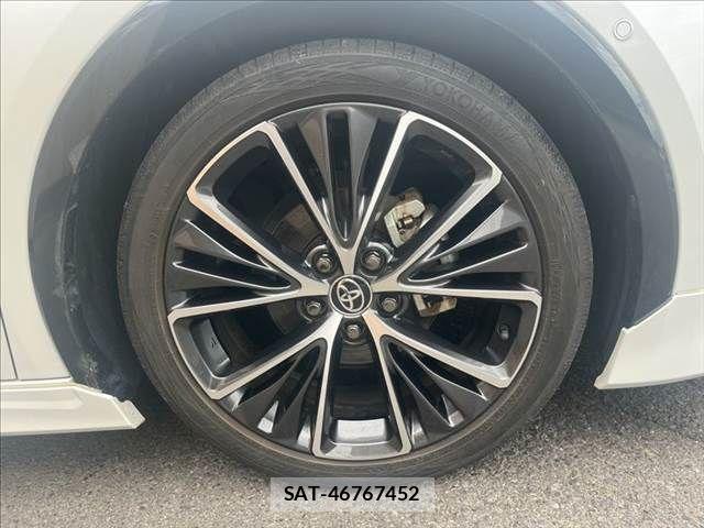 Toyota PRIUS 2023-05 8628404-27