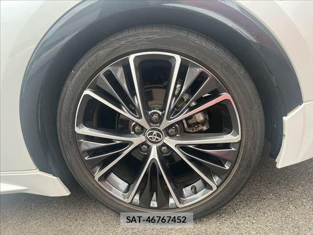 Toyota PRIUS 2023-05 8628404-29