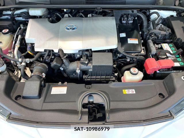 Toyota PRIUS 2017-08 8628428-17
