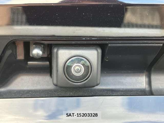 Toyota PRIUS 2023-08 8628405-16