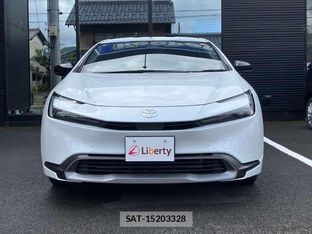 Toyota PRIUS 2023-08 8628405-5
