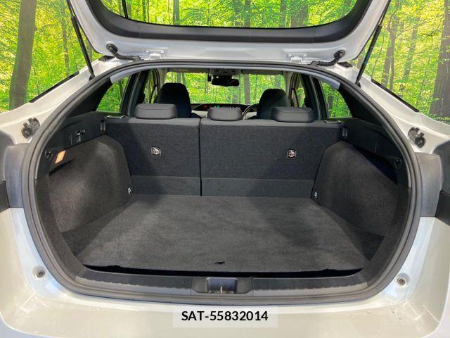 Toyota PRIUS 2021-09 8628411-9