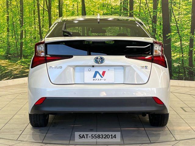 Toyota PRIUS 2021-09 8628411-14