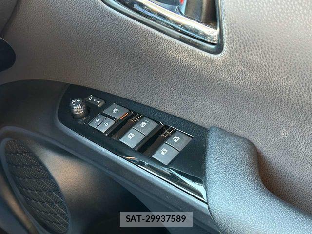 Toyota PRIUS 2016-06 8628434-16