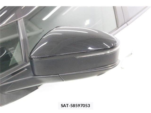 Toyota PRIUS 2023-02 8628408-14