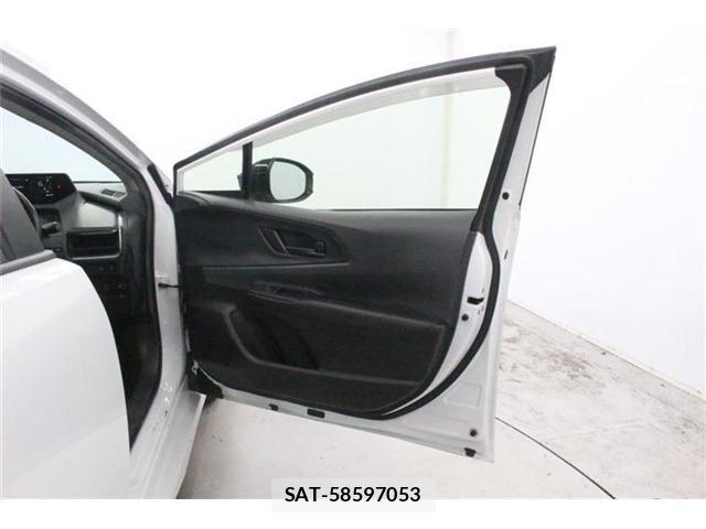 Toyota PRIUS 2023-02 8628408-27