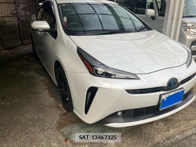 Toyota PRIUS 2021-09 8628424-0