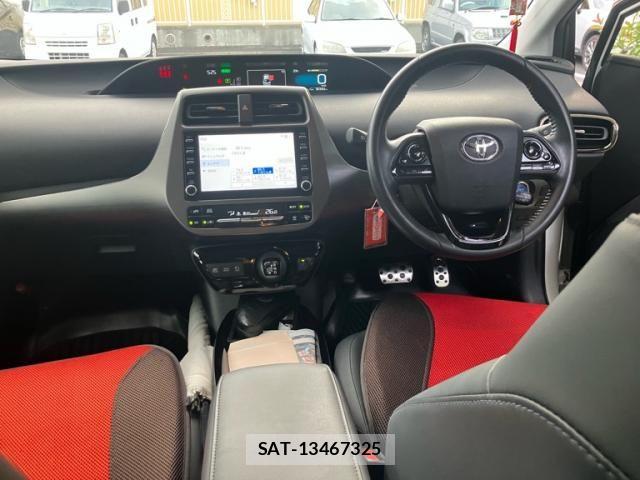 Toyota PRIUS 2021-09 8628424-14