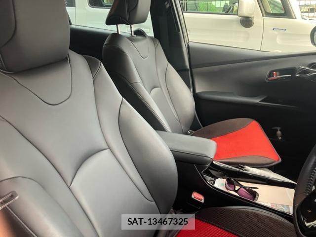 Toyota PRIUS 2021-09 8628424-15