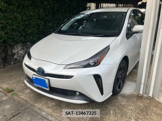 Toyota PRIUS 2021-09 8628424-1