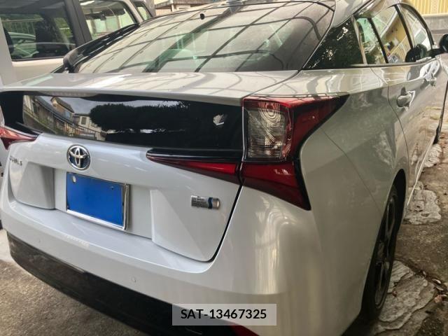 Toyota PRIUS 2021-09 8628424-3