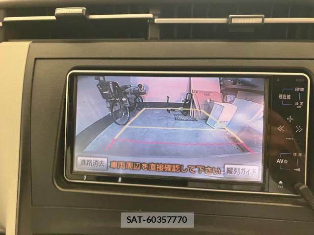 Toyota PRIUS 2010-04 8628467-19