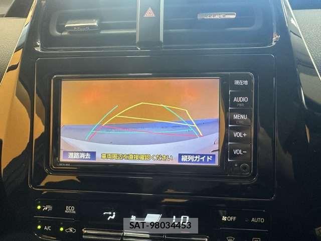 Toyota PRIUS 2021-09 8628414-3