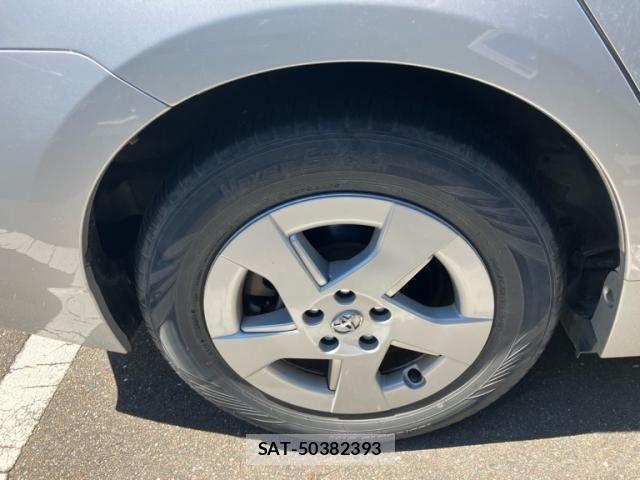 Toyota PRIUS 2009-10 8628465-3