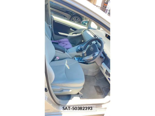 Toyota PRIUS 2009-10 8628465-7