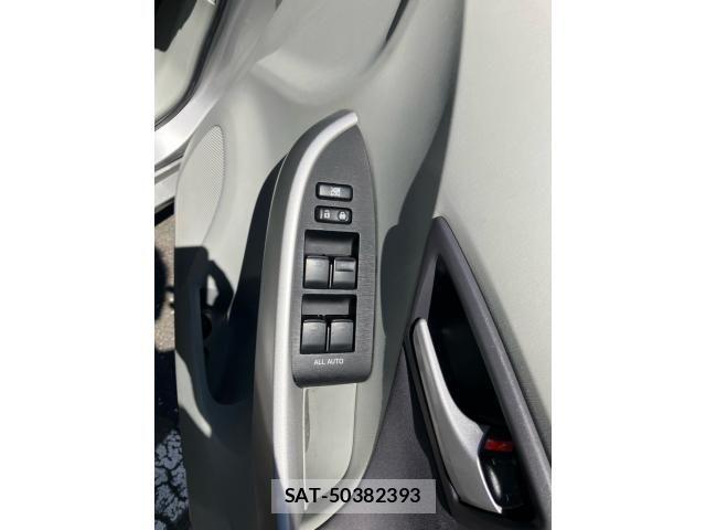 Toyota PRIUS 2009-10 8628465-8