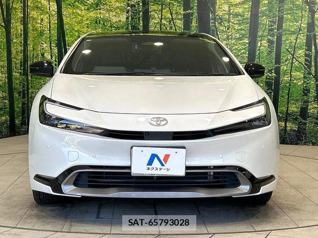 Toyota PRIUS 2023-05 8628392-13