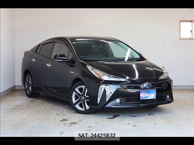 Toyota PRIUS 2019-09 8628426-1