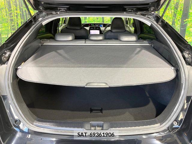 Toyota PRIUS 2019-09 8628417-9