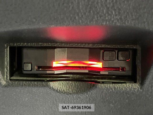 Toyota PRIUS 2019-09 8628417-5
