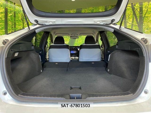 Toyota PRIUS 2016-04 8628421-9