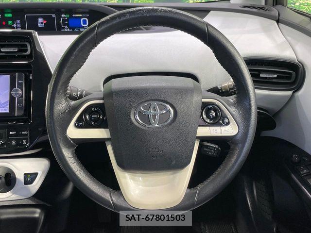 Toyota PRIUS 2016-04 8628421-10