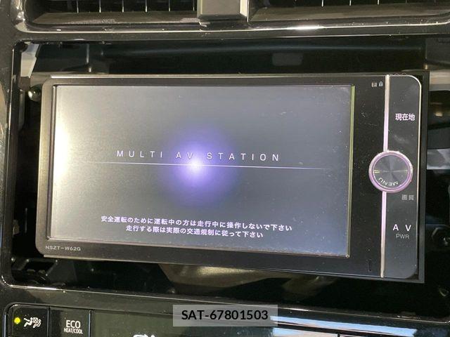 Toyota PRIUS 2016-04 8628421-2