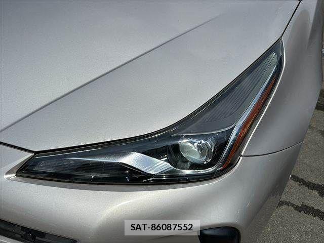 Toyota PRIUS 2019-01 8628429-11