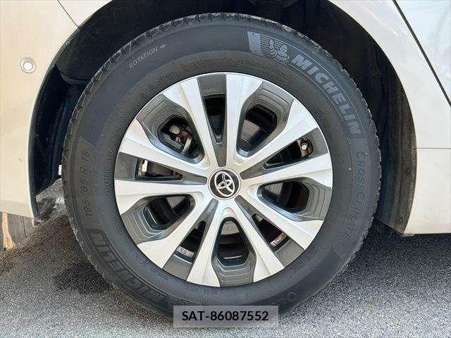 Toyota PRIUS 2019-01 8628429-25