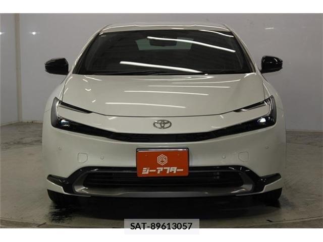 Toyota PRIUS 2023-04 8628410-1