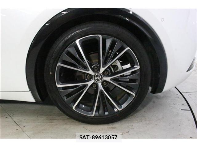 Toyota PRIUS 2023-04 8628410-22