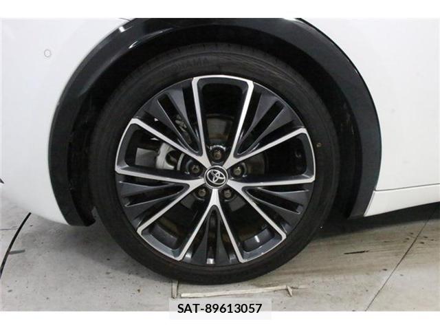 Toyota PRIUS 2023-04 8628410-23