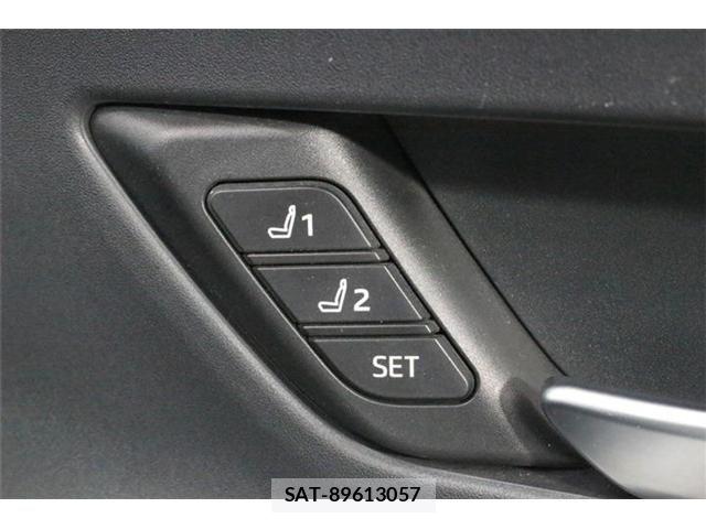 Toyota PRIUS 2023-04 8628410-29