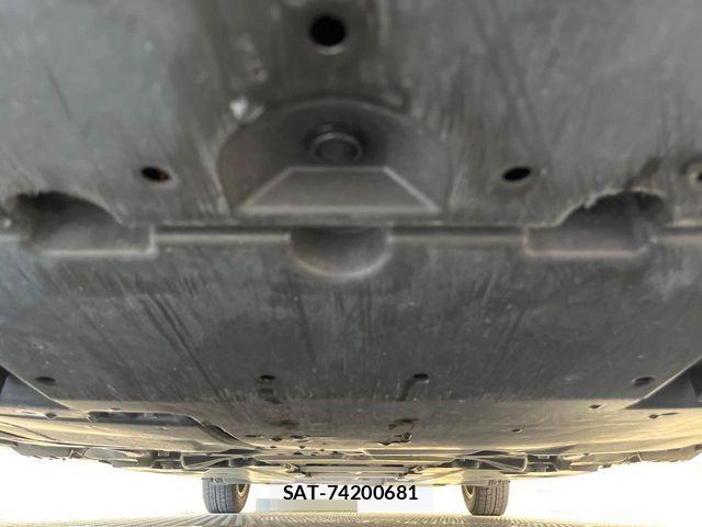 Toyota PRIUS 2019-03 8628412-18