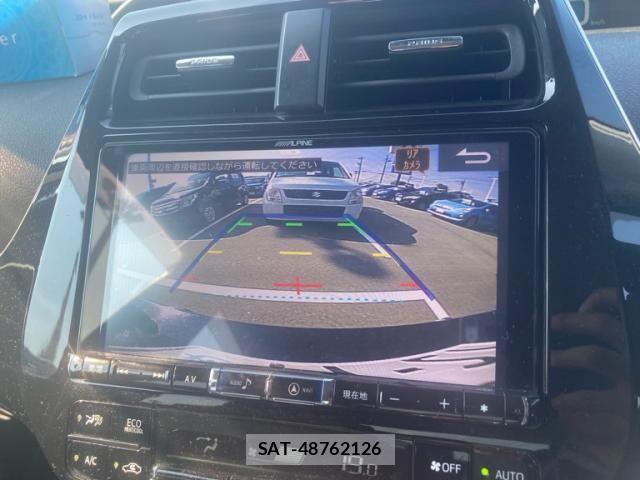 Toyota PRIUS 2018-12 8628439-20