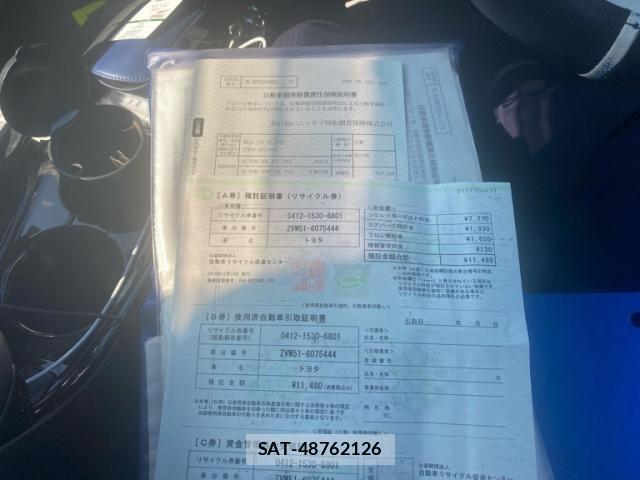 Toyota PRIUS 2018-12 8628439-23