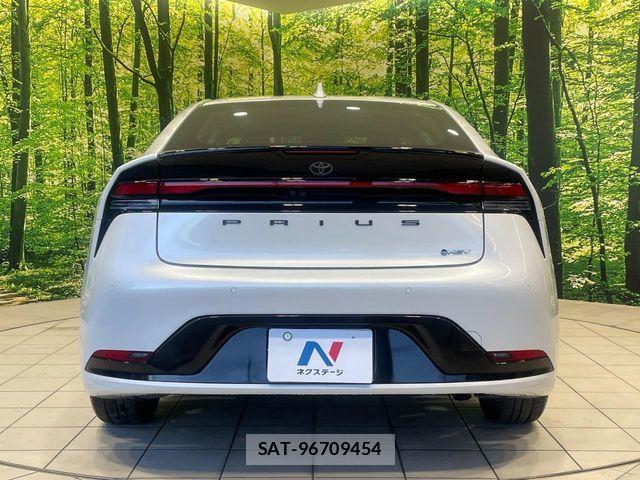 Toyota PRIUS 2023-08 8628400-14