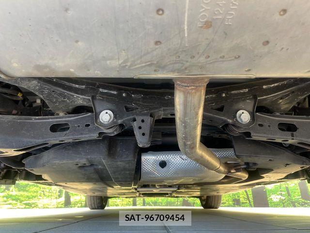 Toyota PRIUS 2023-08 8628400-18