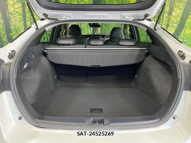 Toyota PRIUS 2021-01 8628407-9