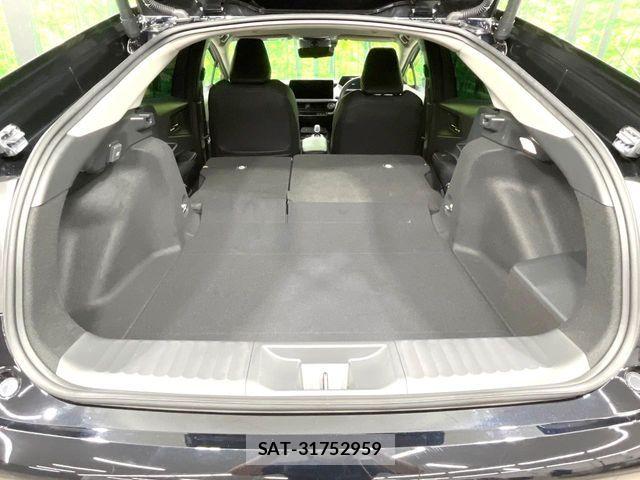 Toyota PRIUS 2024-03 8628390-9