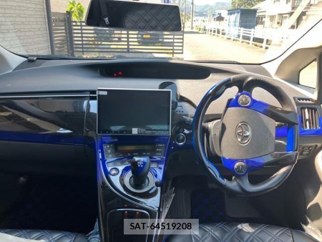 Toyota PRIUS 2009-09 8628487-10