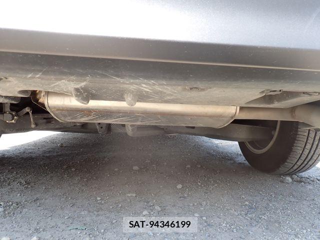 Toyota PRIUS 2019-08 8628382-12