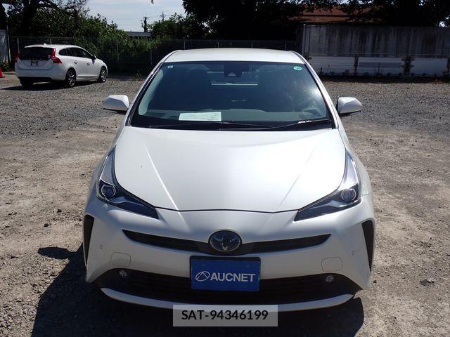 Toyota PRIUS 2019-08 8628382-4