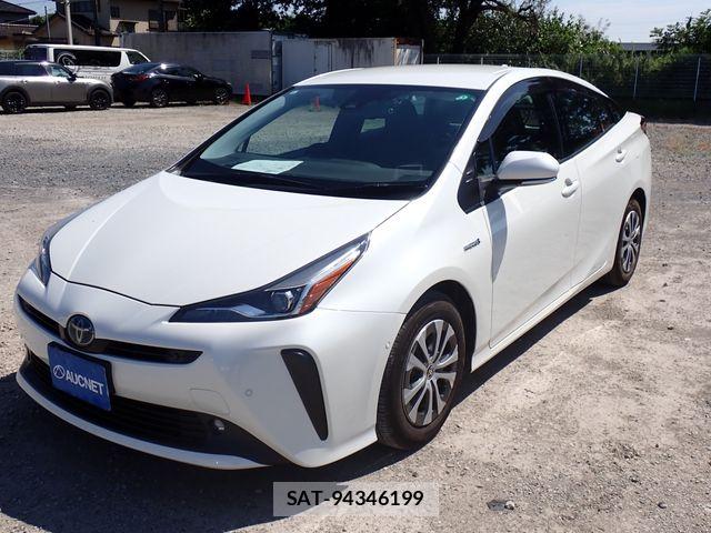 Toyota PRIUS 2019-08 8628382-5