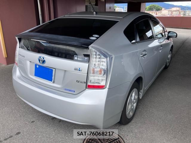 Toyota PRIUS 2009-09 8628477-1